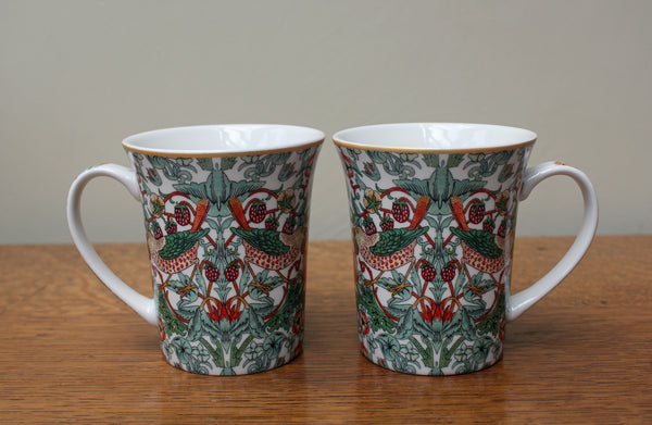 Set of 2 William Morris Strawberry Thief Fine China Mugs