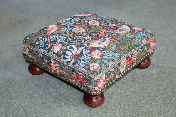 Hines of Oxford William Morris Strawberry Thief Tapestry Footstool