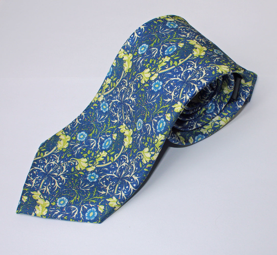 Fox & Chave William Morris Seaweed Silk Tie – Arts and Crafts Living